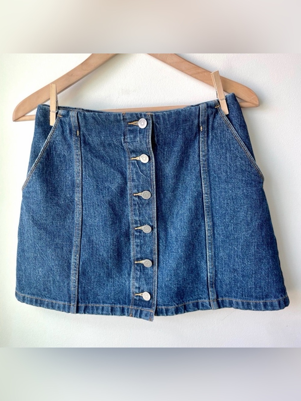 Wilfred Free Ahrens Skirt Denim Button Front Mini Skirt Aritzia